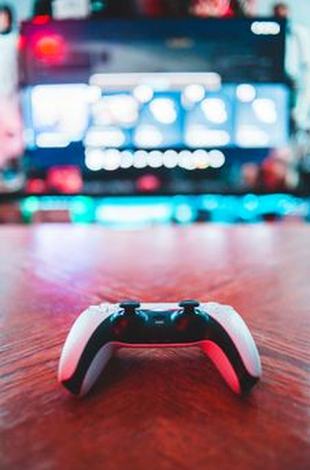 game dealer 8Day